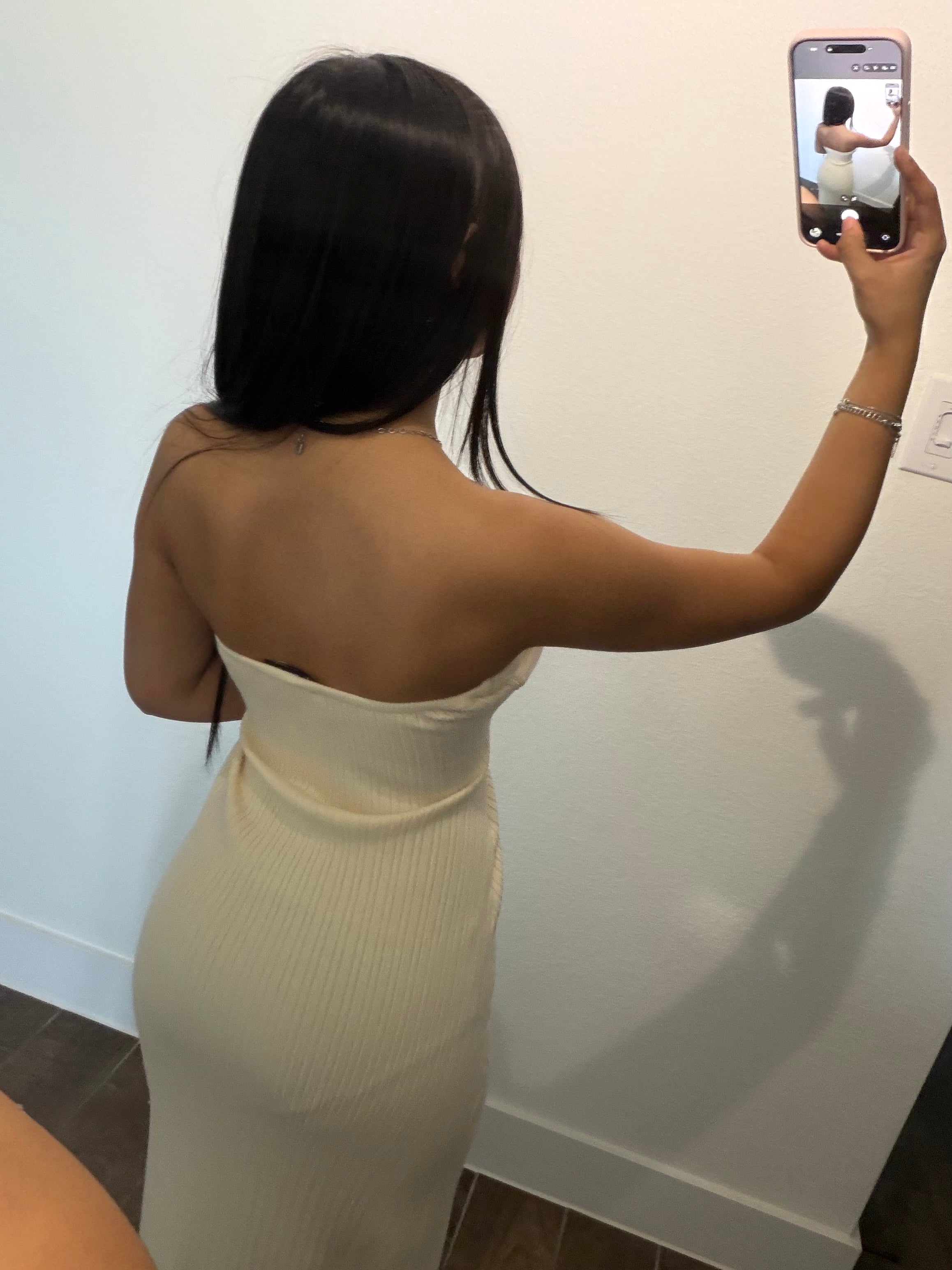 ISABELLA IVORY