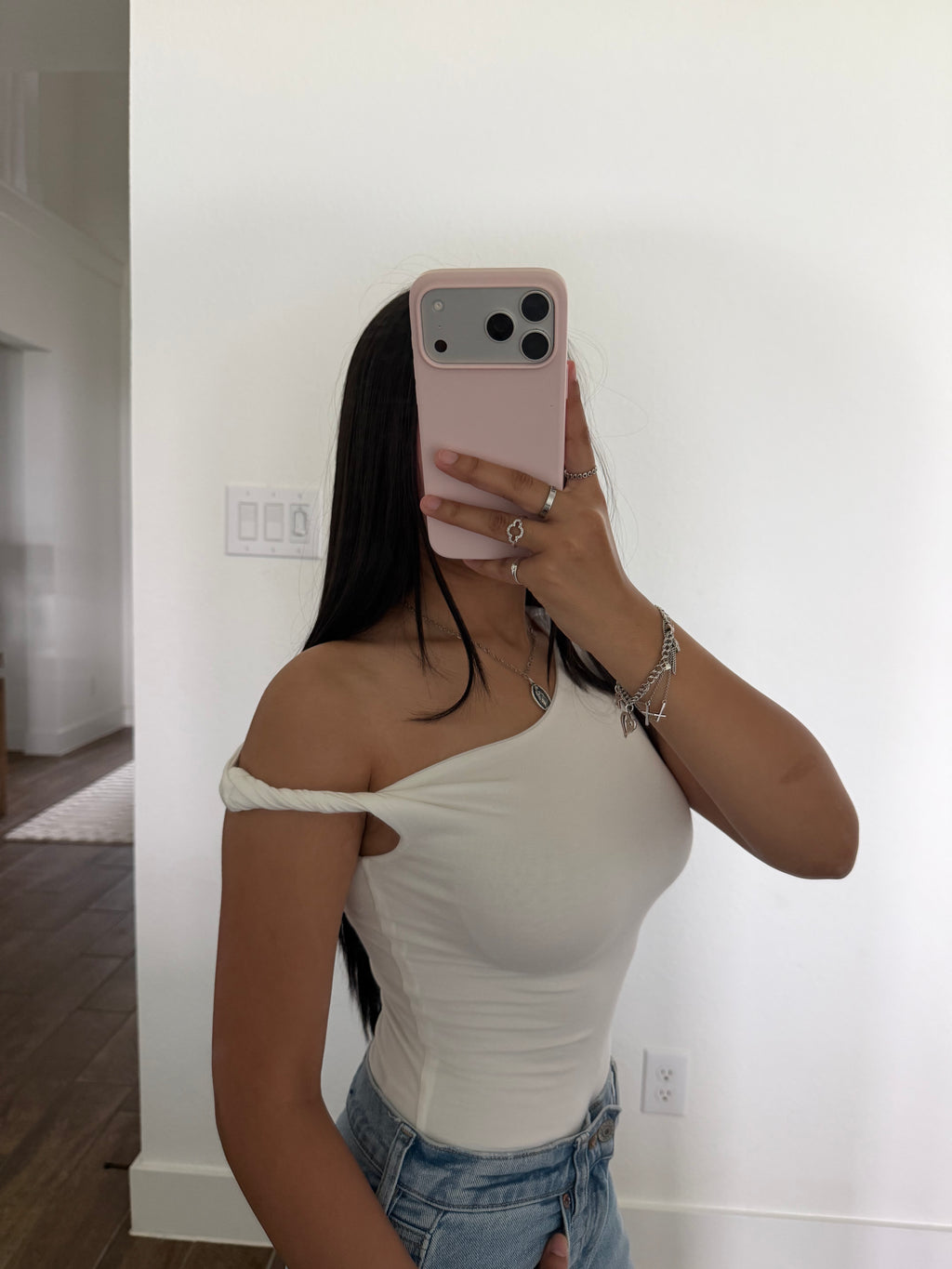YESENIA WHITE BODYSUIT