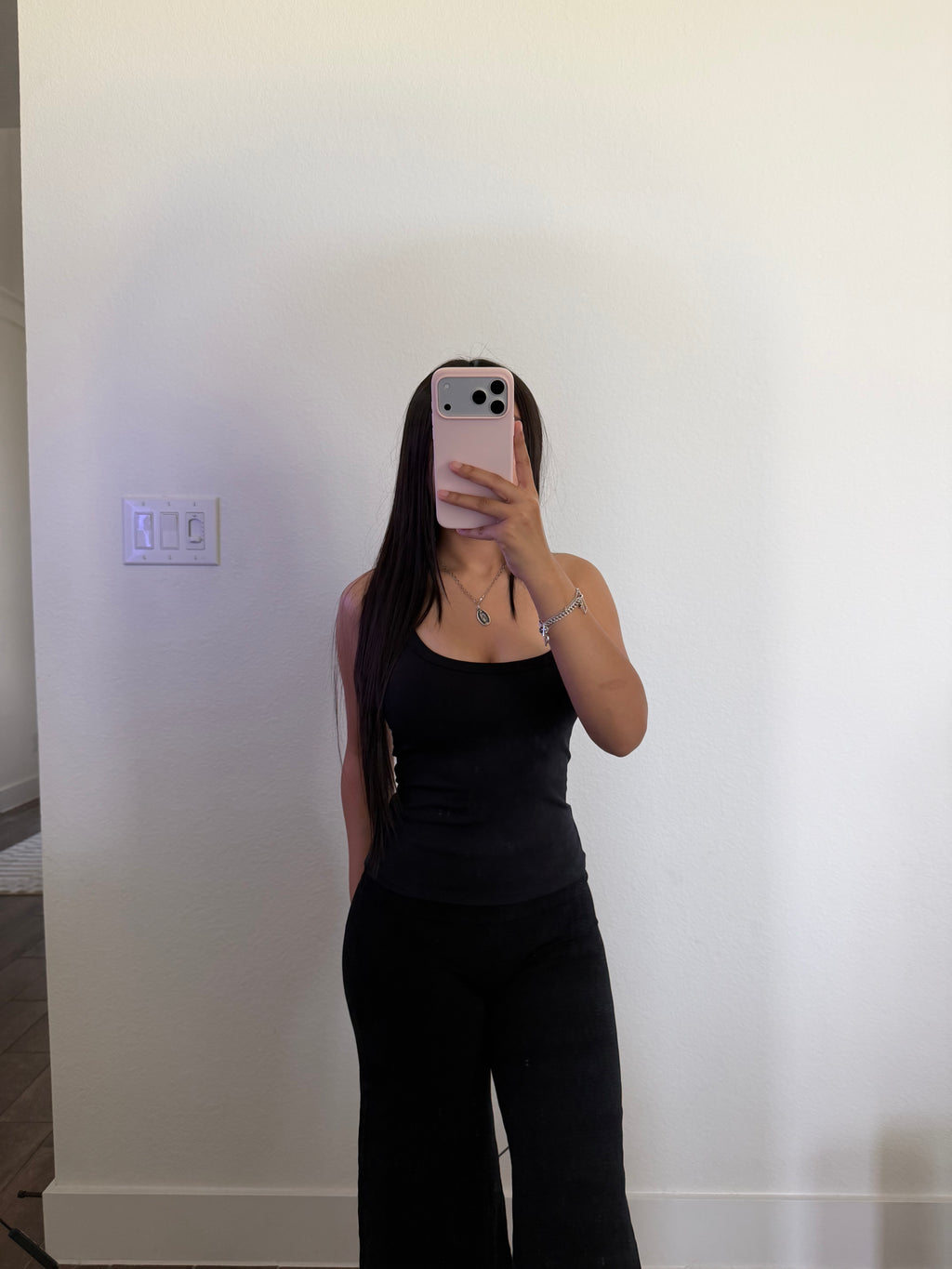 AMELIA HALTER TOP