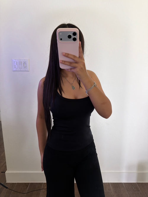 AMELIA HALTER TOP